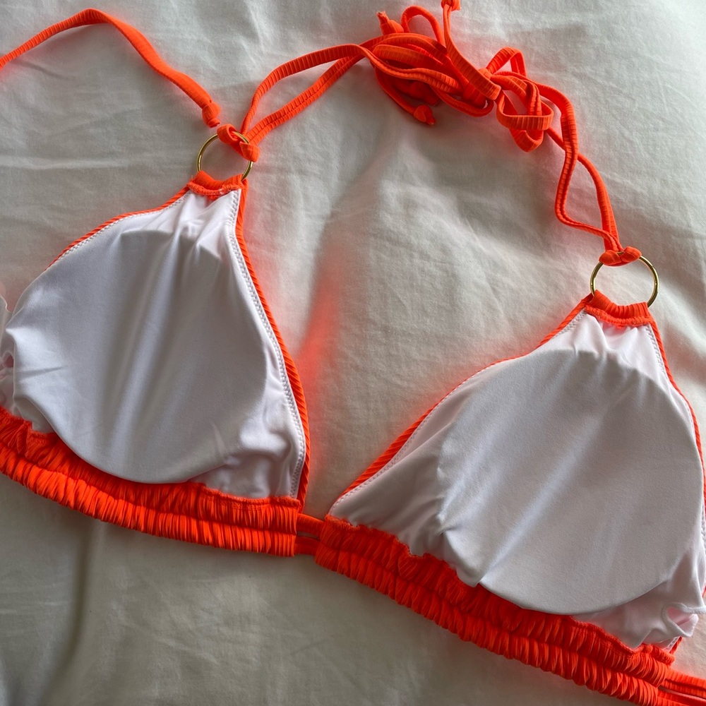 New Orange Ribbed Halter Two Piece Bikini Gold Rings - Picture 9 of 12